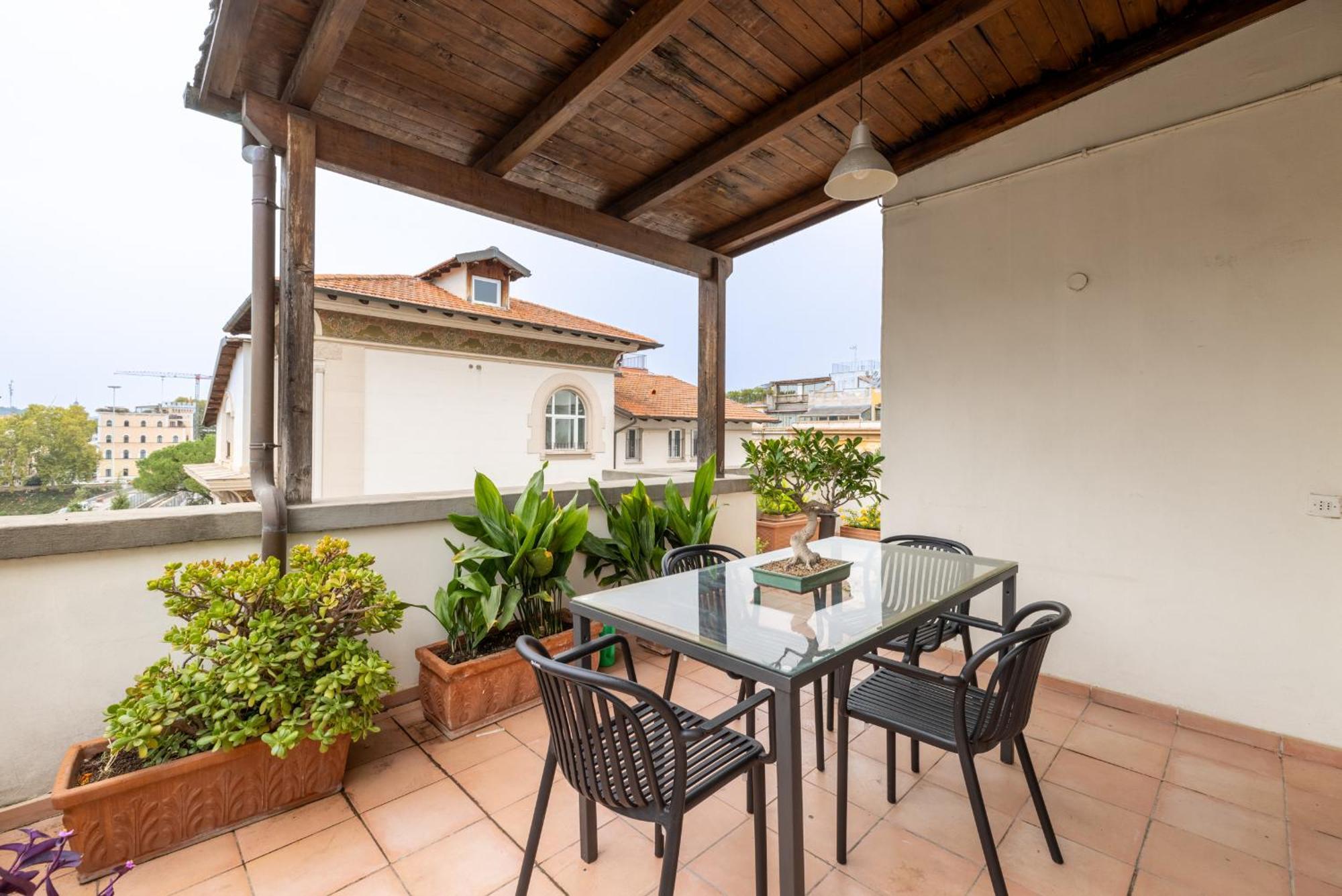 Elegant Penthouse With Terrace * Roma
