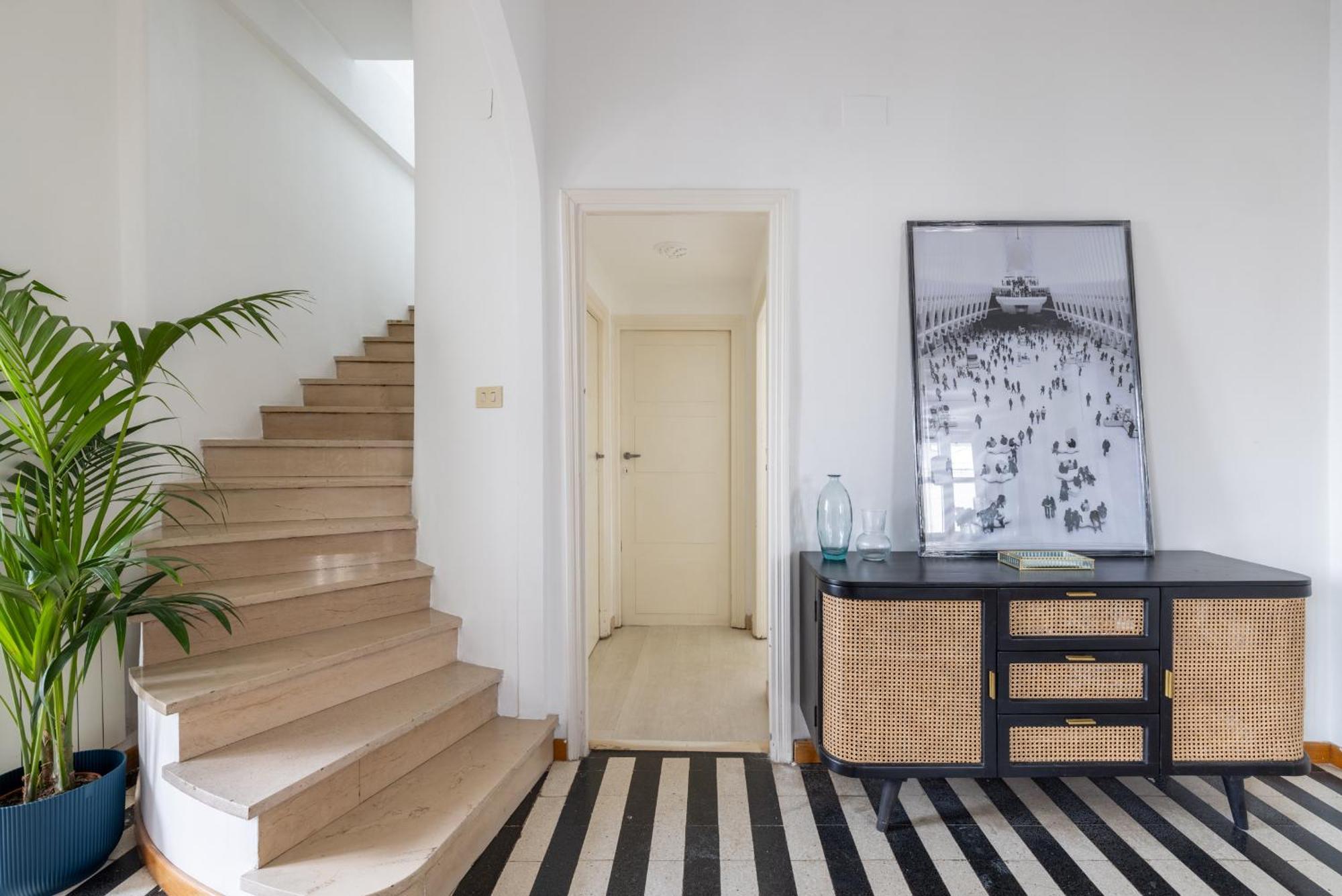 Elegant Penthouse With Terrace Appartamento *